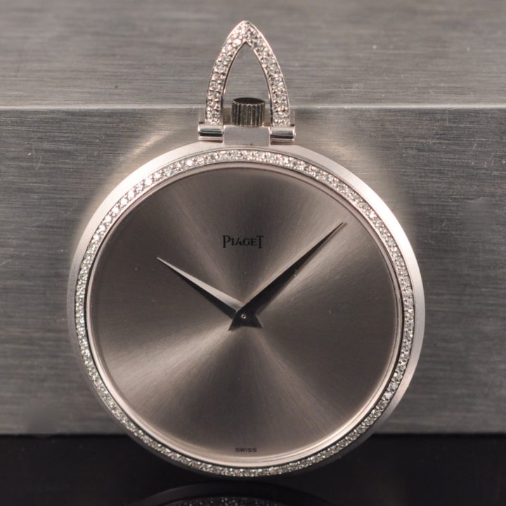 PIAGET MONTRE DE SMOKING