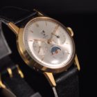 UNIVERSAL GENEVE MARTEL TRIPLE CALENDAR MOON PHASE