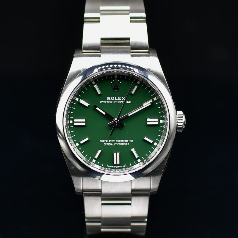 ROLEX OYSTER PERPETUAL REF. 126000 BOX AND PAPERS