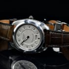 HERMÈS DRESSAGE L’HEURE MASQUÉE LIMITED EDITION REF. DR5.810 FULL SET