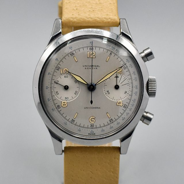 UNIVERSAL GENEVE UNI-COMPAX JUMBO REF. 22409