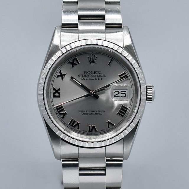 ROLEX DATEJUST REF. 16220 P SERIES BOX AND PAPERS