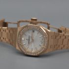 AUDEMARS PIGUET ROYAL OAK LADY REF. 77351OR.ZZ.1261OR.01 BOX AND PAPERS
