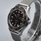 OMEGA SEAMASTER DIVER 300 REF. 210.90.42.20.01.001 JAMES BOND 007 BOX AND PAPERS