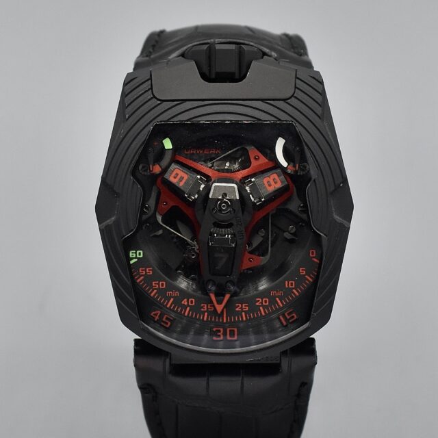 URWERK UR210 BPT BLACK PLATINUM PIECE UNIQUE 