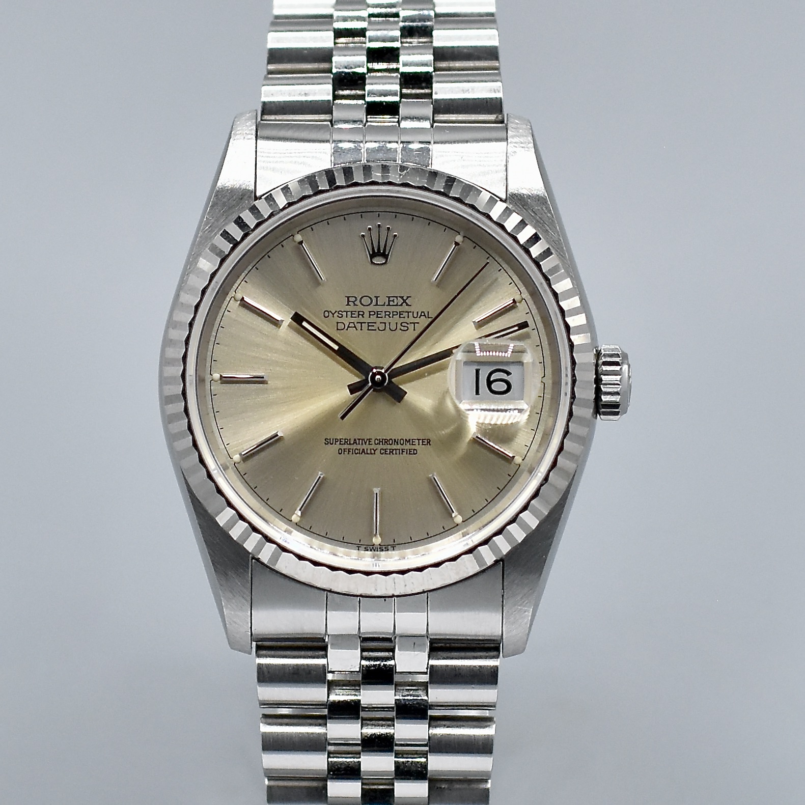 ROLEX DATEJUST REF. 16234 BOX AND PAPERS