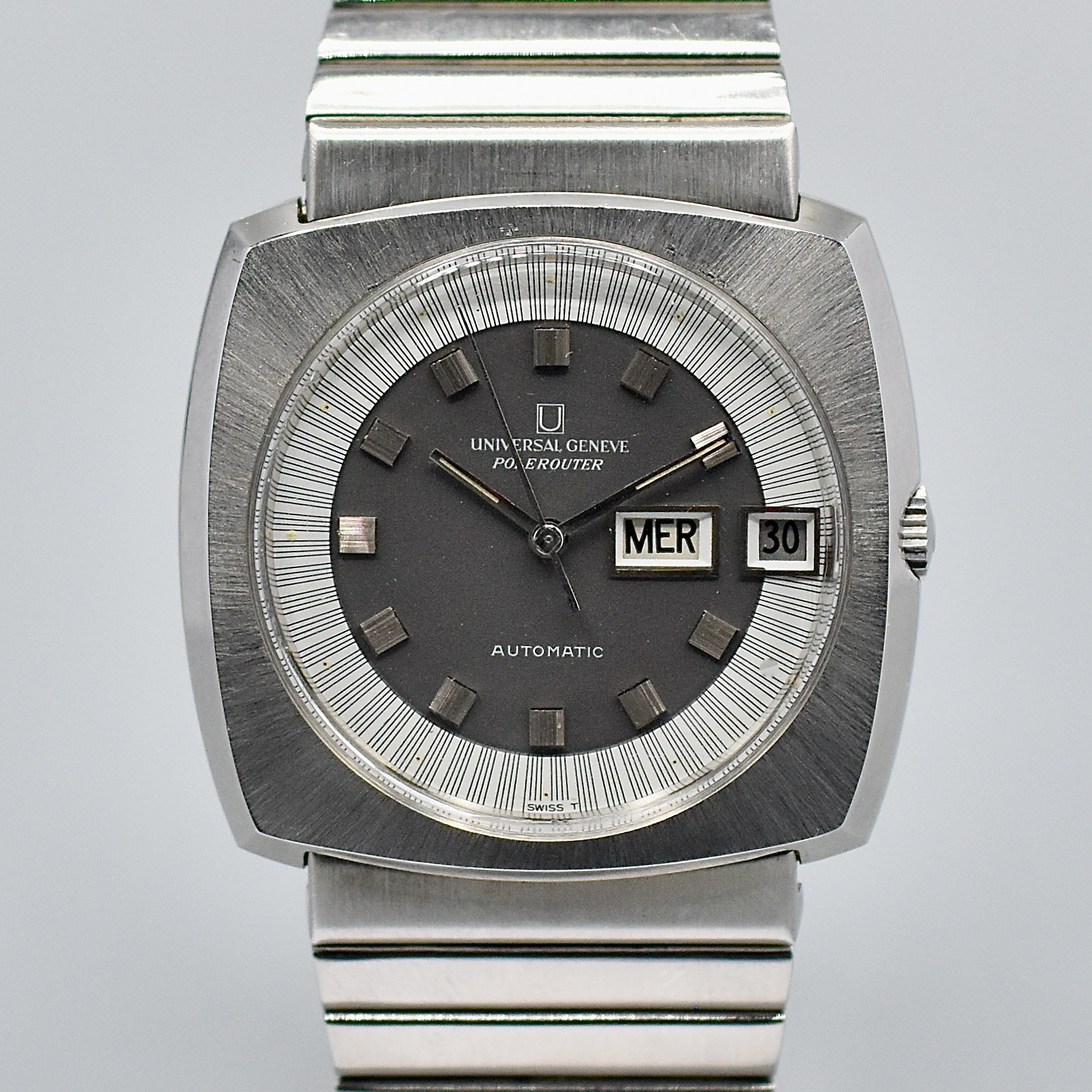 UNIVERSAL GENÈVE POLEROUTER REF. 872101 STAINLESS STEEL