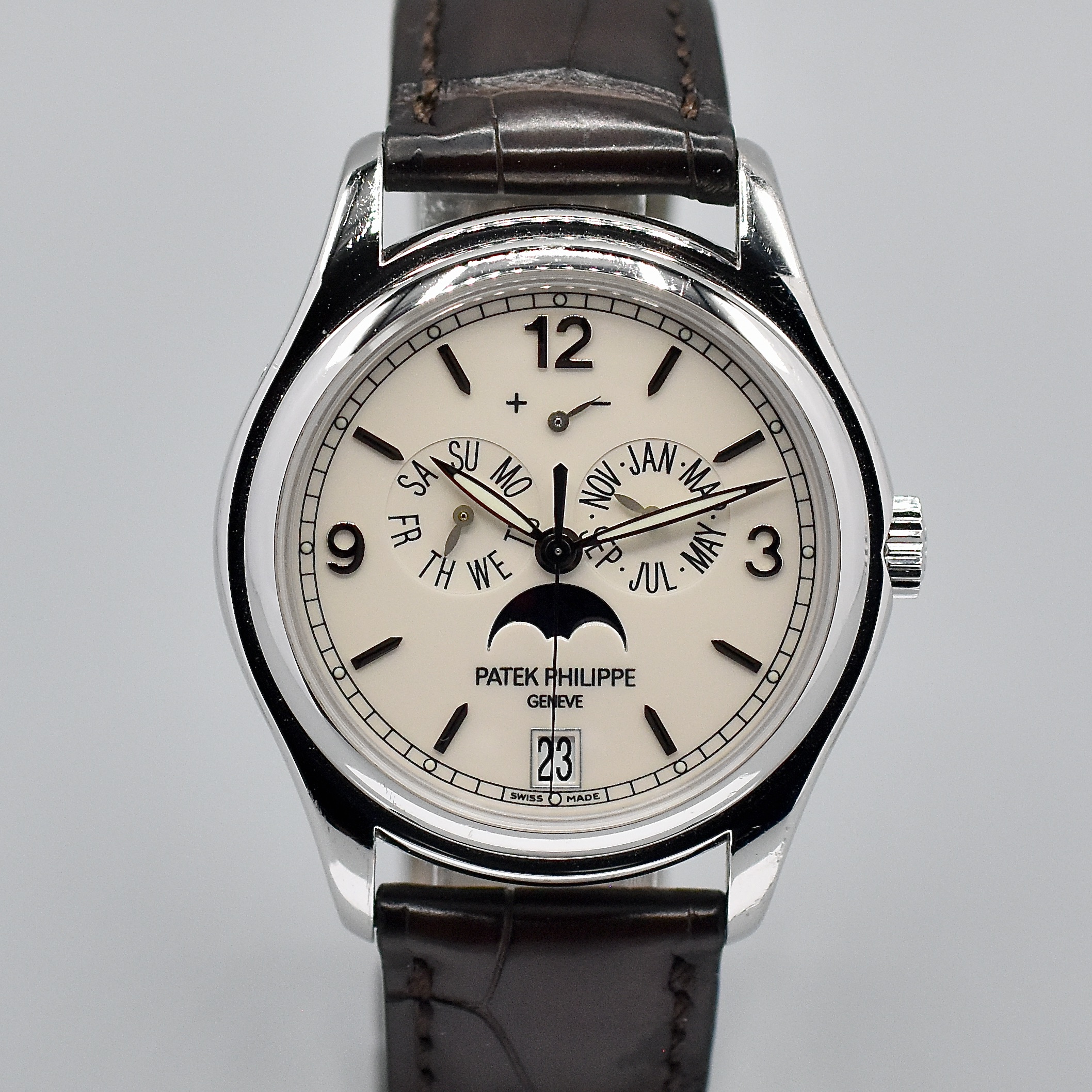 PATEK PHILIPPE ANNUAL CALENDAR REF. 5146G WHITE GOLD