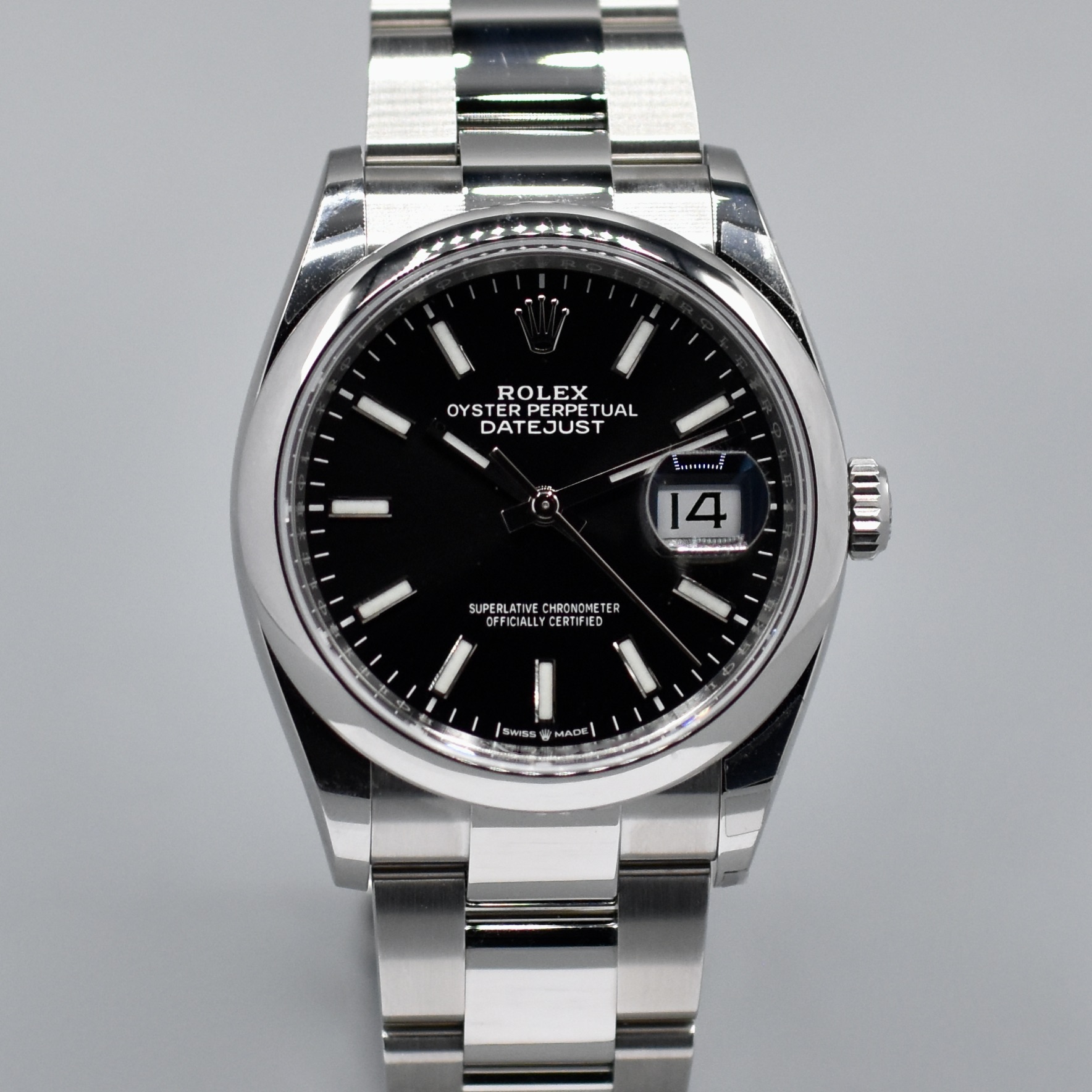 ROLEX DATEJUST 36 REF. 126200 BOX AND PAPERS