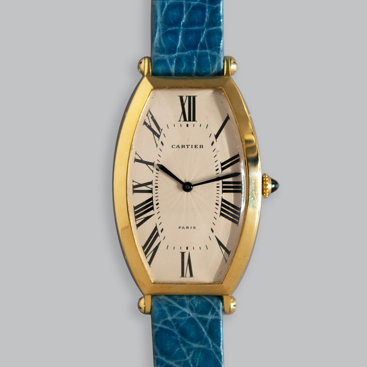 CARTIER TONNEAU YELLOW GOLD