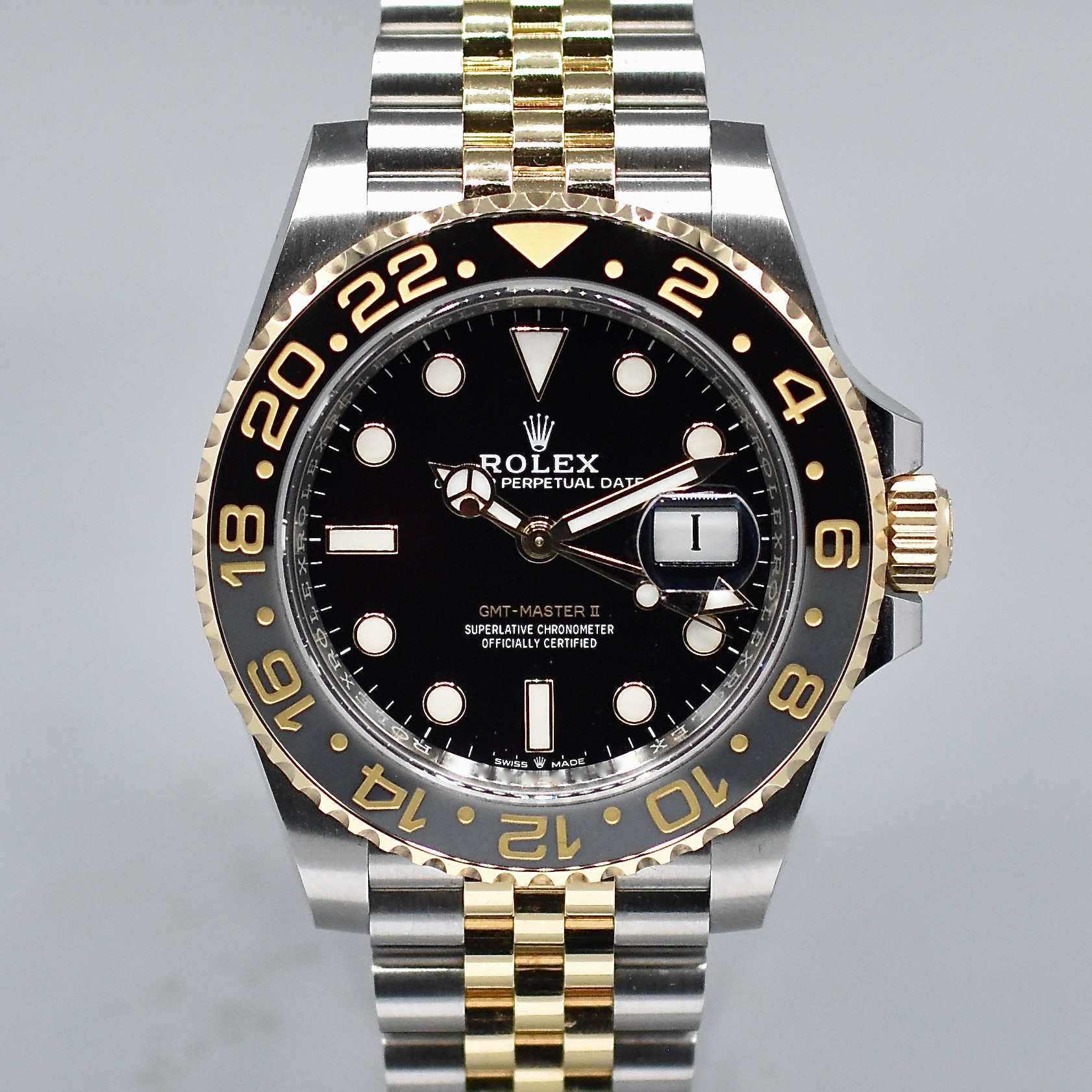 ROLEX GMT MASTER II REF. 126713GRNR BOX AND PAPERS